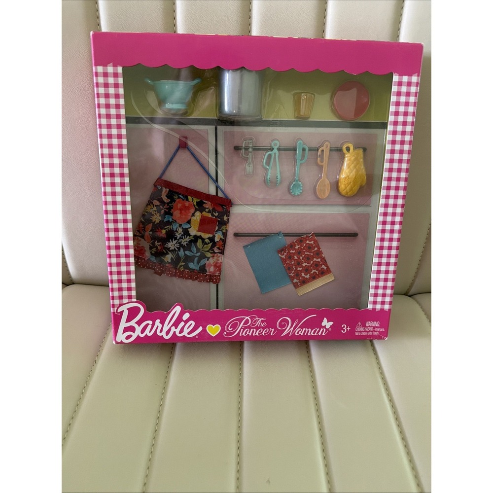 2018 Barbie "The Pioneer Woman" Kitchen Set